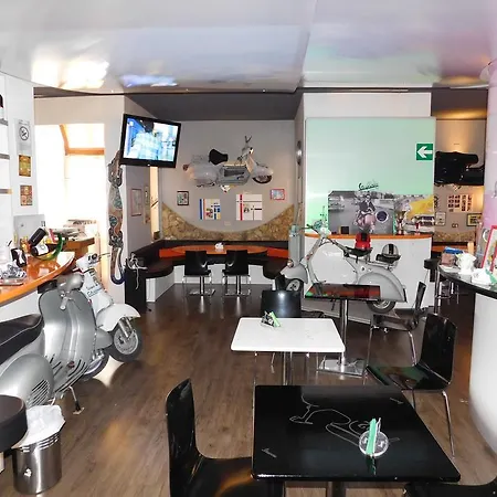 罗萨蒂酒店 丘西